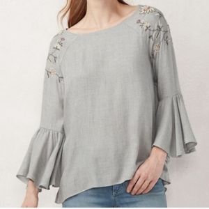 ✨️4/$25 LAUREN CONRAD embroider top. Sz. S